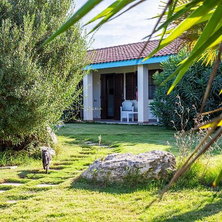 Agriturismo Is Cortillaris Càbras Exteriör bild