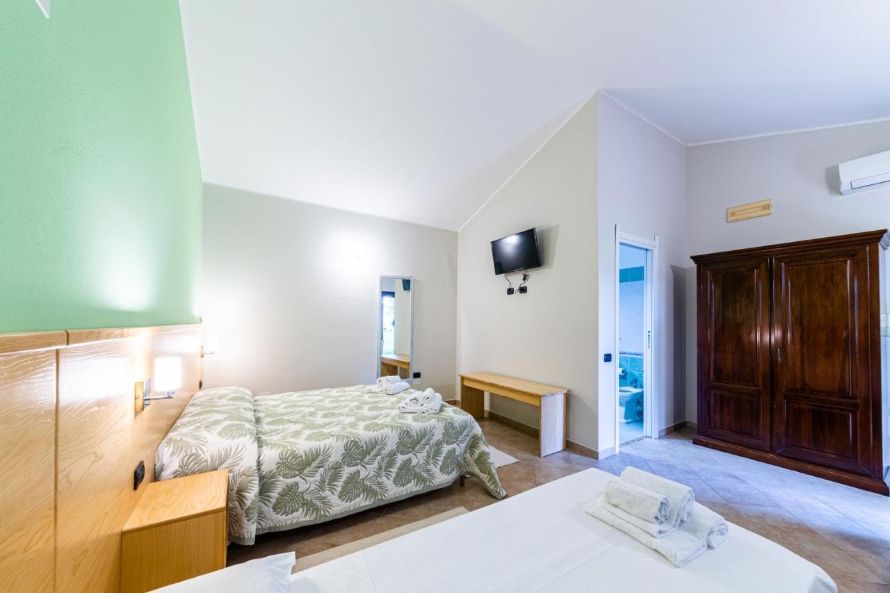 Agriturismo Is Cortillaris Càbras Exteriör bild