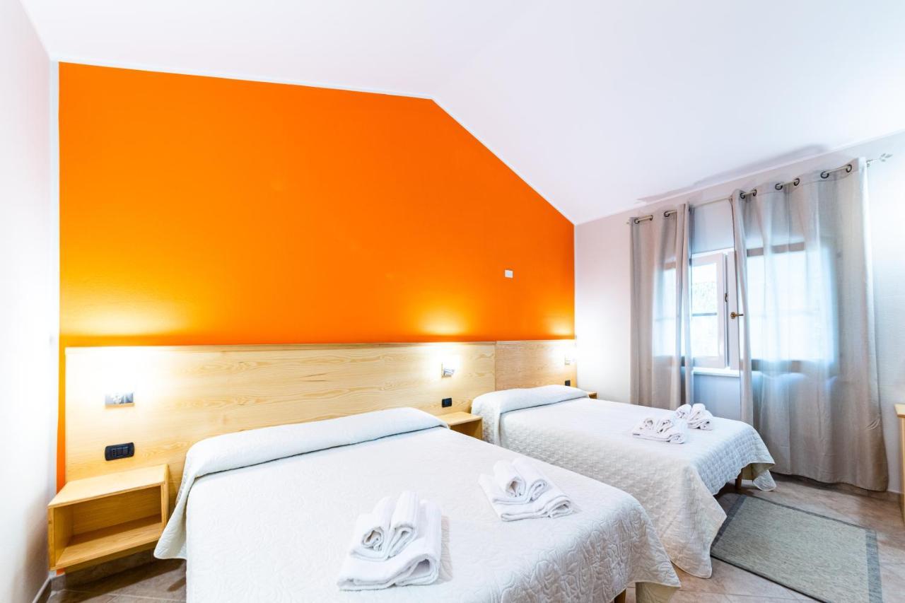 Agriturismo Is Cortillaris Càbras Exteriör bild
